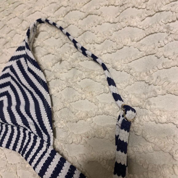 Bikin/swimsuit - Picture 6 of 8